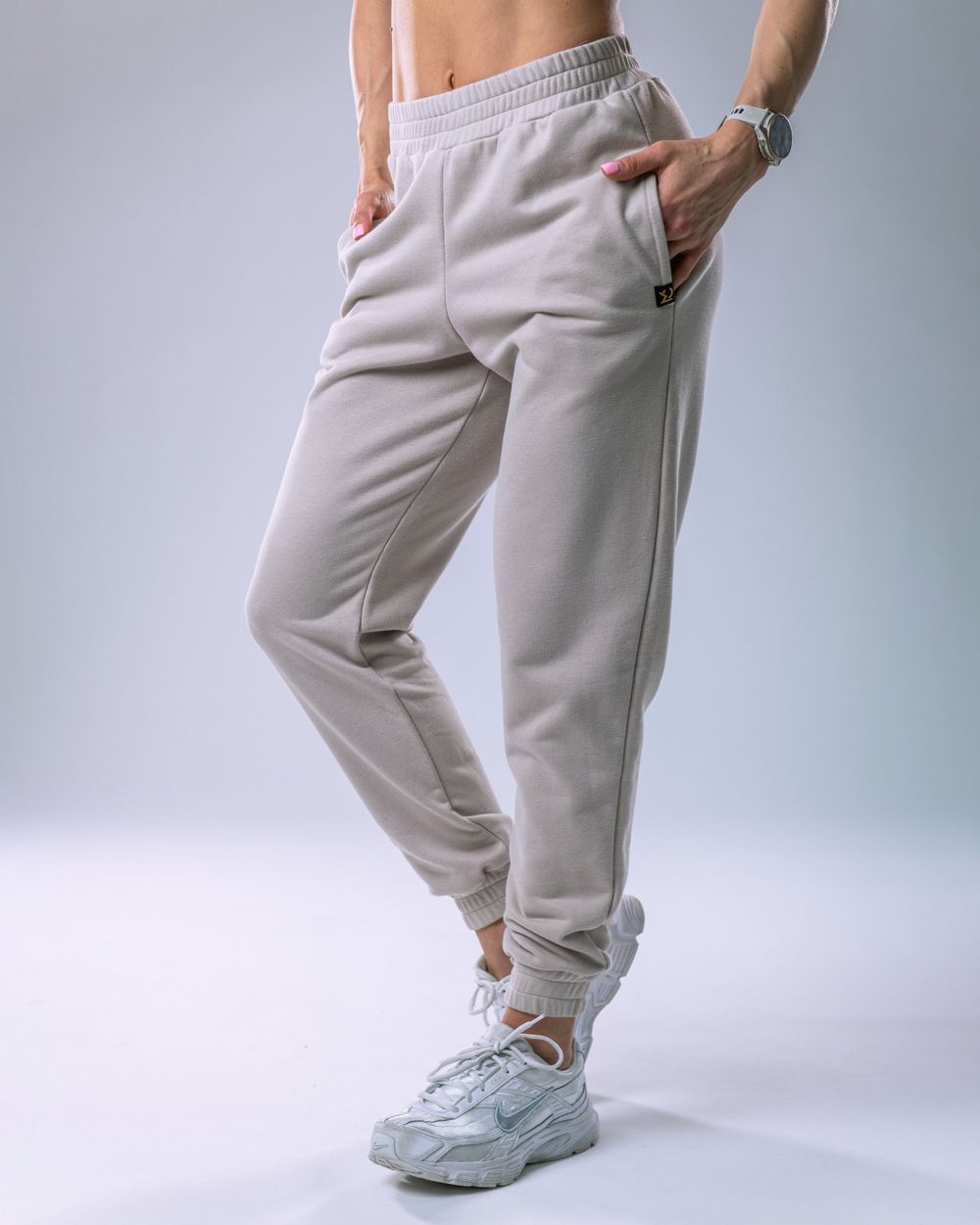tepláky béžové 1 (Kopie)